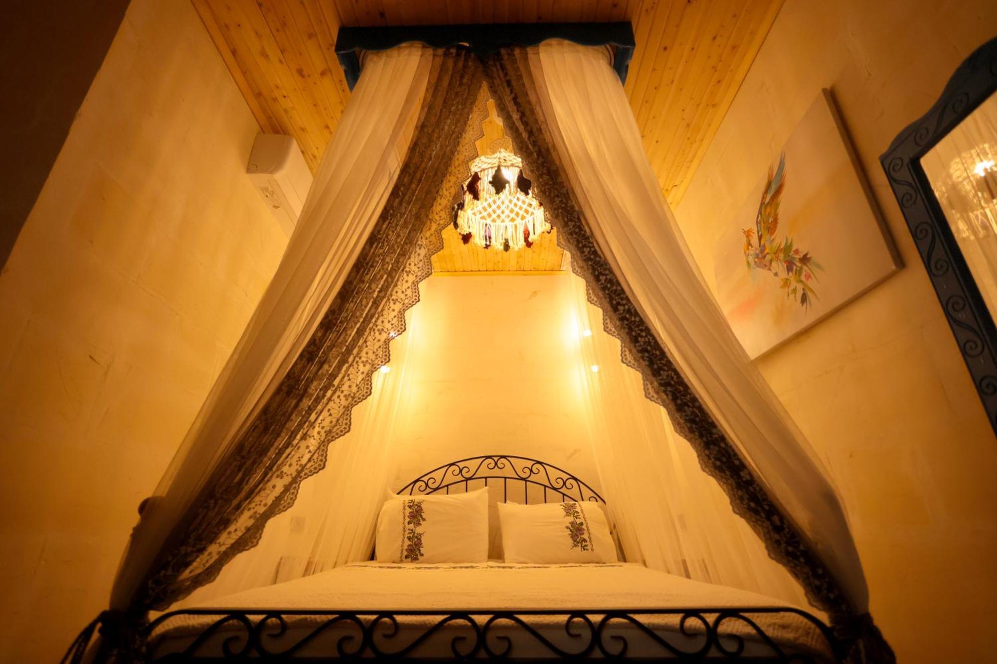 Astarte Hotel سانليورفا المظهر الخارجي الصورة