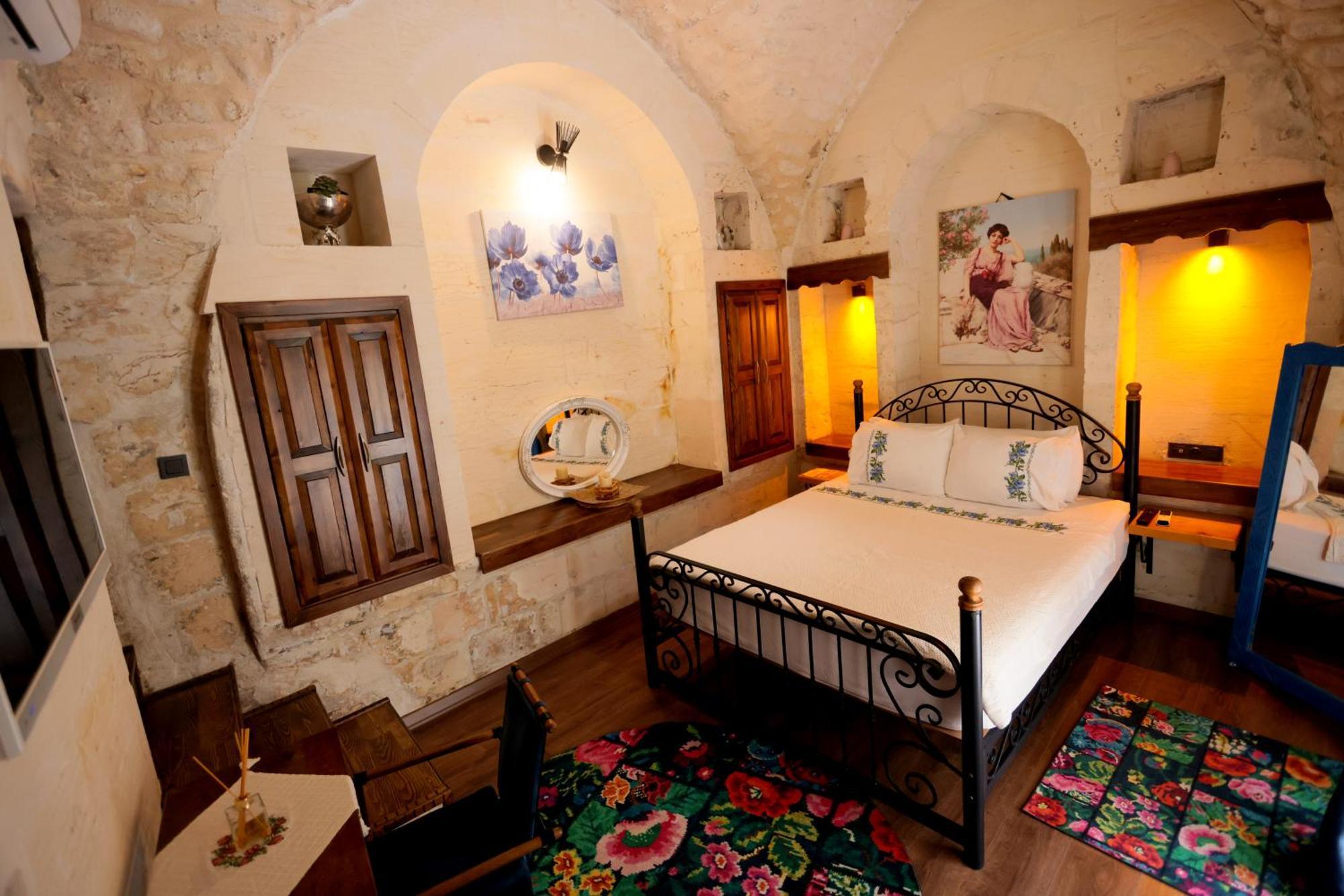 Astarte Hotel سانليورفا المظهر الخارجي الصورة